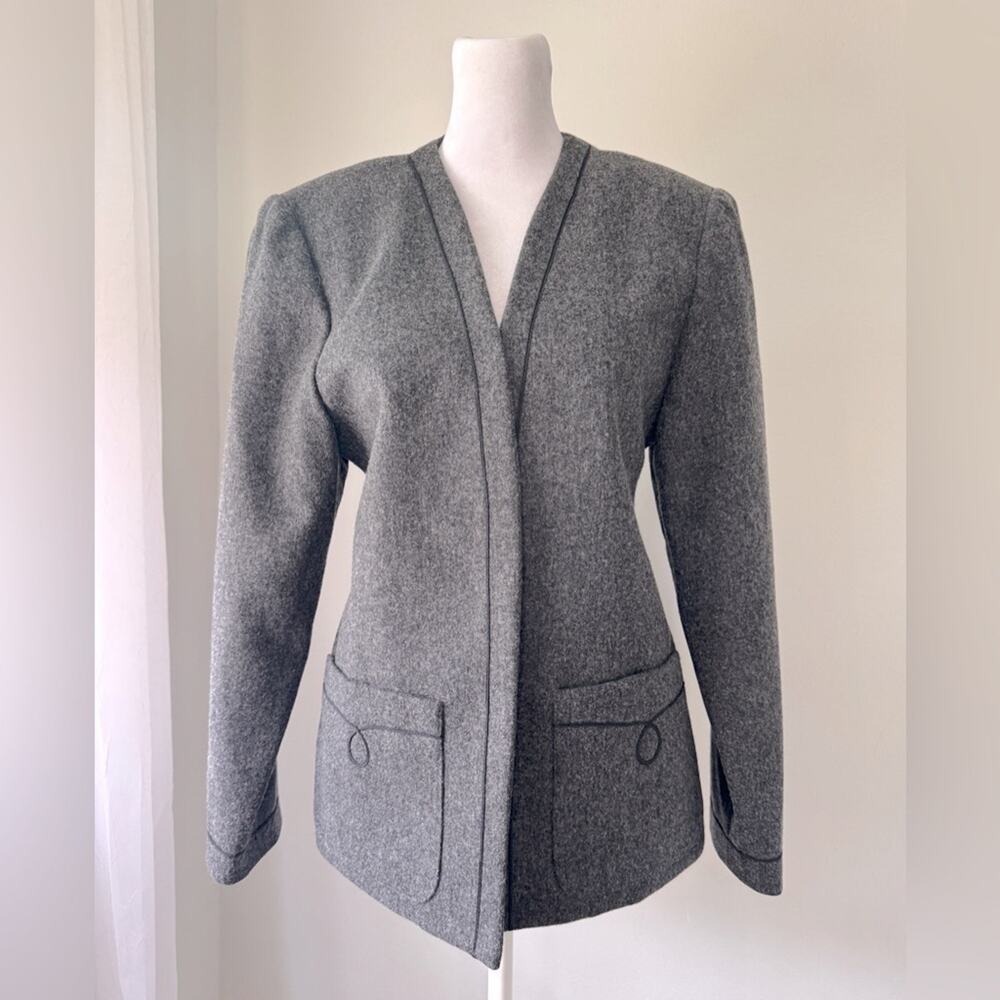 Vintage ‘80s Lanz Originals 100% Wool Dark Gray Collarless Open Front Jacket